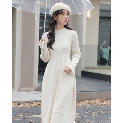 Winter New Literary and Sweet Girl Thickened Bottom Knitted Skirt Waist Long-sleeved Dress