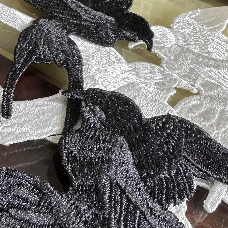 1 Pair Cute Flying Birds Embroidered Swallows Patches Applique Patch Accessories Clothing Decoration