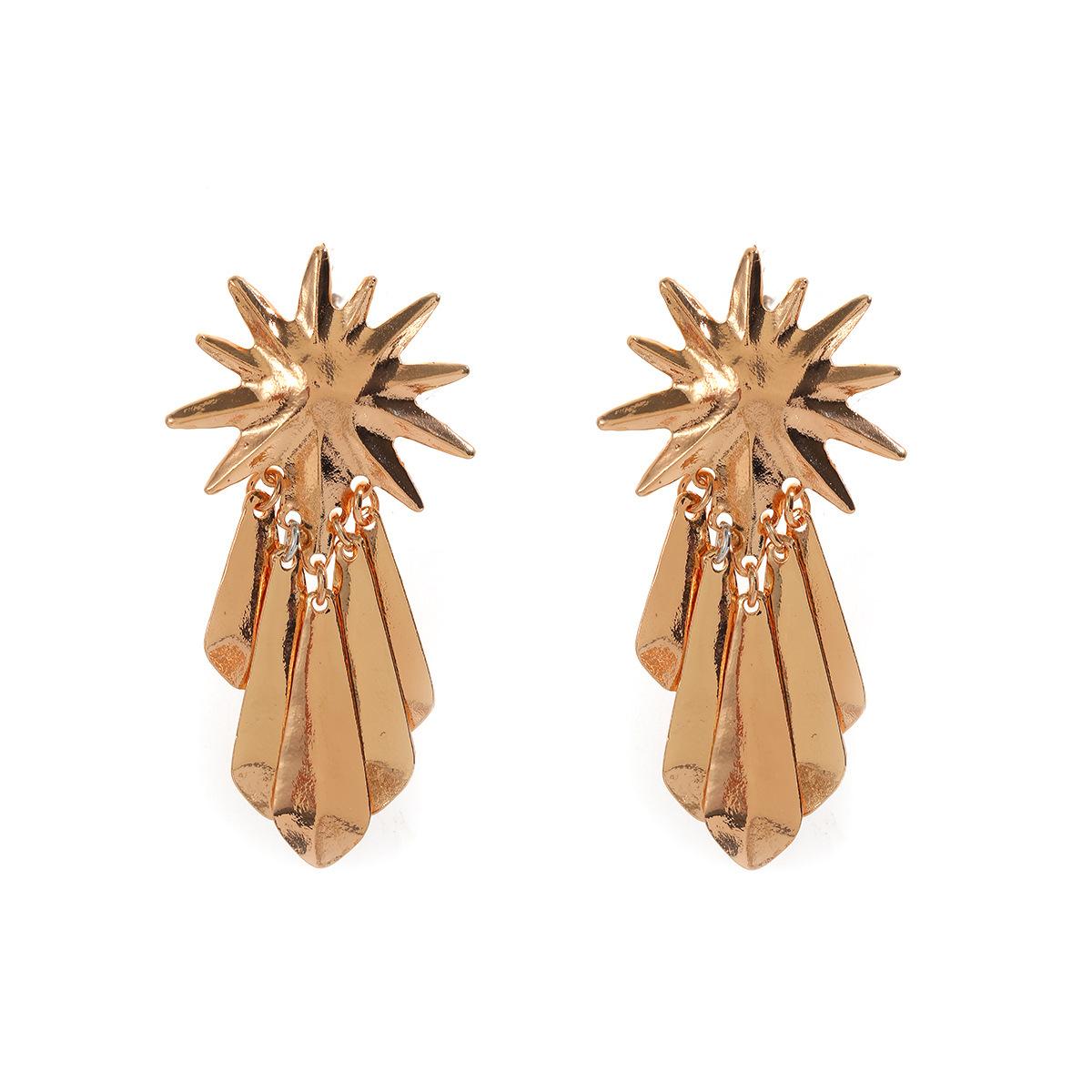 

Fashion Exaggerated Tassel Dangle Earrings for Women Waterdrop Feather Geometric Drop Earrings Exquisite Banquet Zircon Gifts
