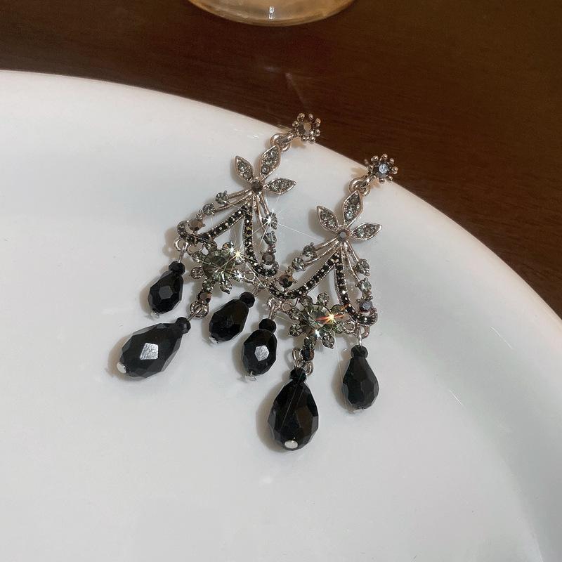 Silver Needle Zircon Flower Tassel Earrings: Elegant, High-End Studs for a Fashionable, Sophisticated Look
