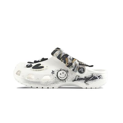 Classic Clog EVA Graffiti Smile Clogs Decorative Buckle Hand-Painted Graffiti Casual Fashion Versatile Hole Shoes Unisex White
