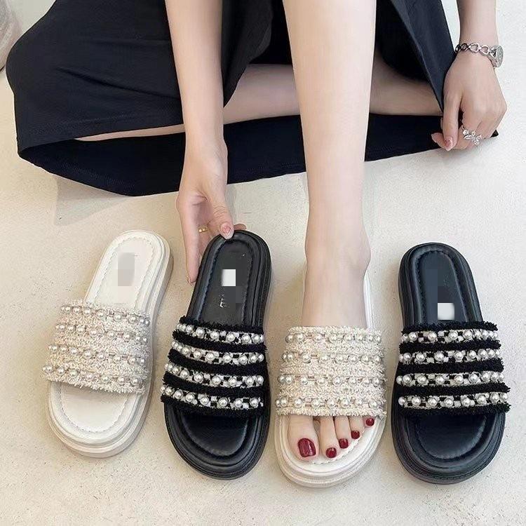 Cool slippers, new thick-soled beach sandals for summer wear, pregnant women's small fragrant wind one-word drag