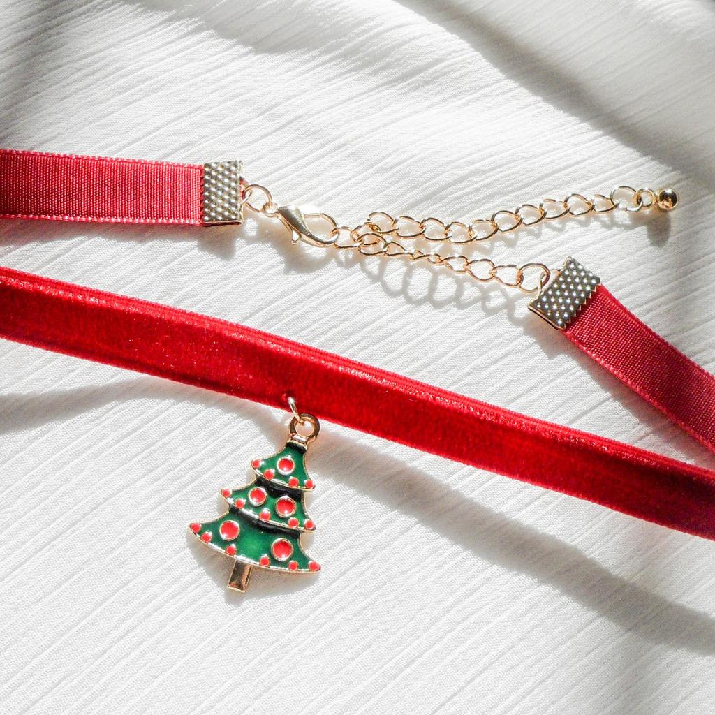 Christmas Snowflake Velvet Choker Necklace for Women