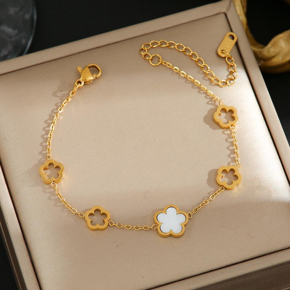 Luxe Titanium Staal Vierbladig Klaver Armband in Koreaanse Stijl met Ingelegde Diamanten voor Vrouwen - Kleurvast