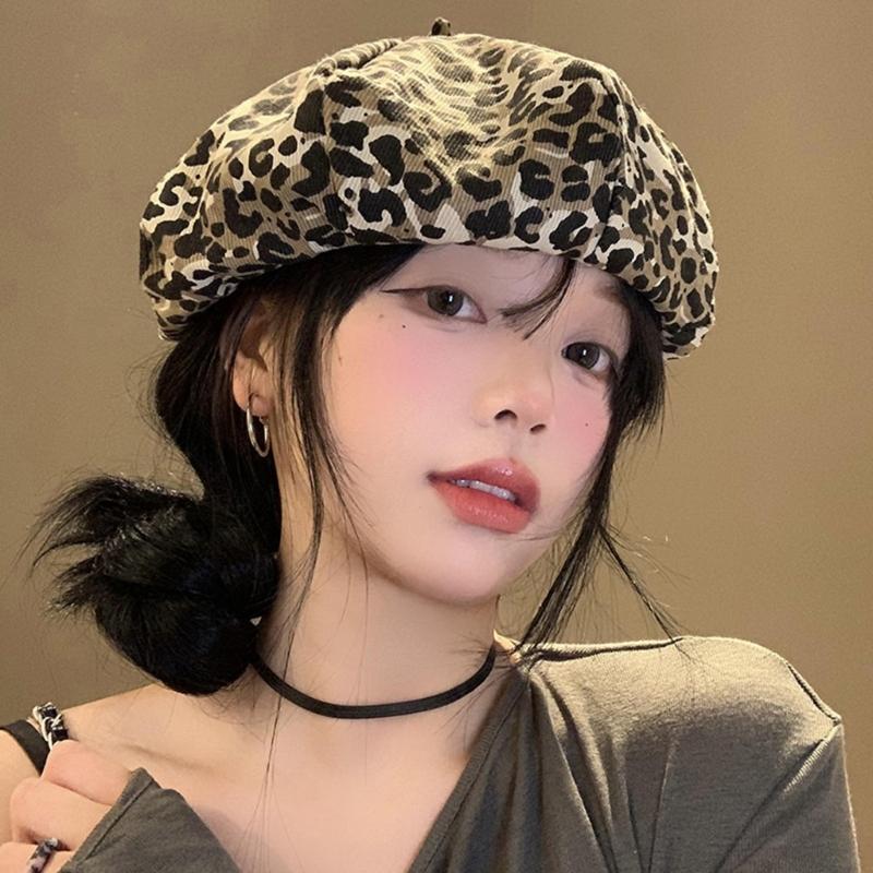 Girls 2000s Hat Painter Hat with Leopards Print for Daily Wear