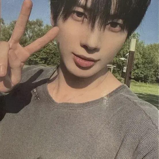 

Tomorrow X Together Моазон Тэхён