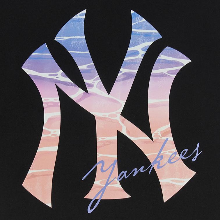 MLB New York Yankees Cooles Farbverlauf-Rückenetikett Großes Logo Trendiges Sport-Kurzarm-T-Shirt Unisex T-Shirts Schwarz 3ATSX035350BKS