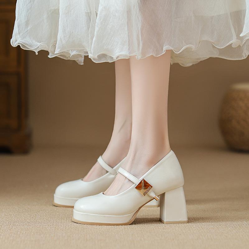 

New Mary Jane shoes women s high heels women s waterproof table heightening retro word with thick heel single shoes 38