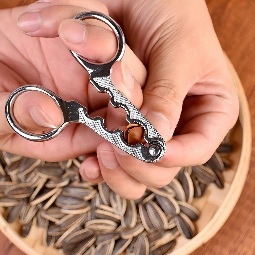 Zinc Alloy Nut Crackers With Quick Shell Removal For Home And Gift Use