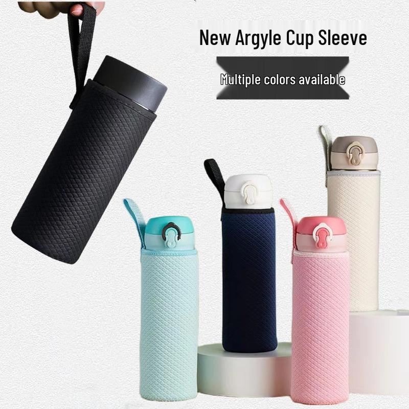 Nový přírůstek: Univerzální termoobal na sklenici s uchem