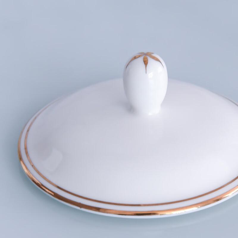 Elegant Bone China Tea Cup with Lid