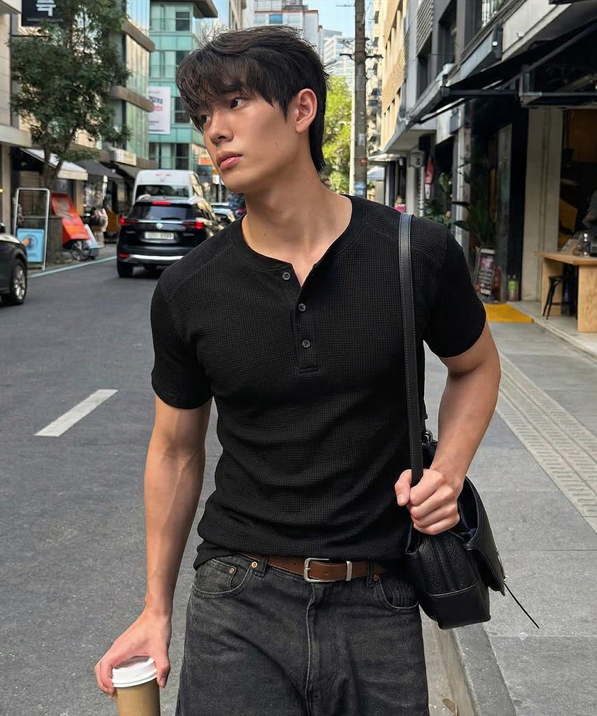 Michikoleondeonseupocheu [2Pack] Waffle Henley Neck Muscle Fit Short Sleeve T-Shirt
