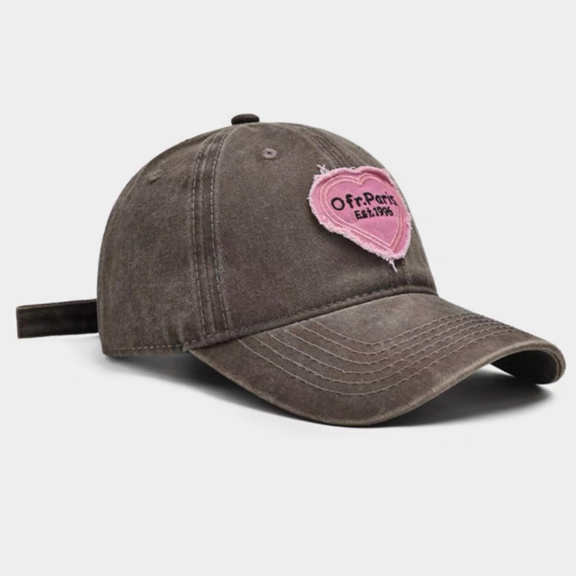 

Spring and Summer Big Head Hat Showing Face with Little Duckball Cap Girl Sweet and Cool Hot Girl Love Retro Soft Top Baseball Hat Trend Adjustable