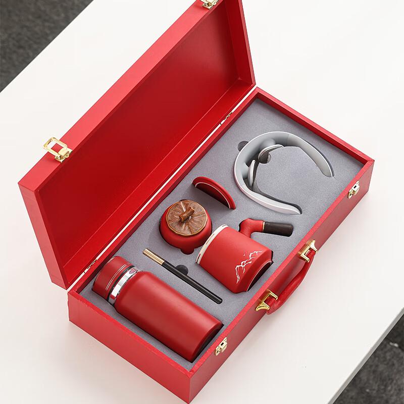 Elegant Multi-Item Business Gift Sets