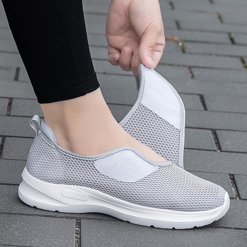 Fashion Men Casual Shoes Thumb Eversion Adjusting Soft Comfortable Diabetic Man Shoes Loose fitting Big Size Hollowing Out Elderly Shoes