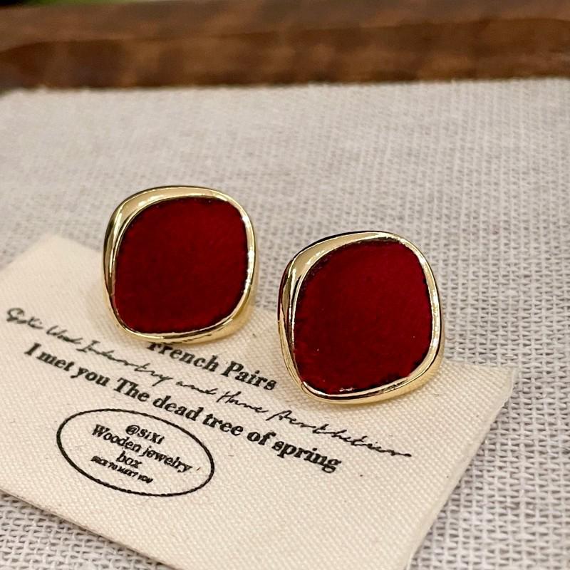 Red Velvet Retro Hong Kong Style Stud Earrings for Women - Autumn/Winter 2025 High-End Niche Ear Accessories.