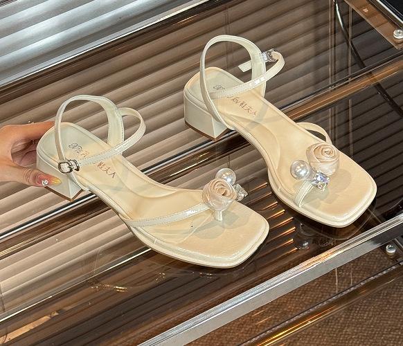 Set of toe high-heeled sandals for women's 2025 summer new French black flower with skirt thick heel leaking toe fashion sandals