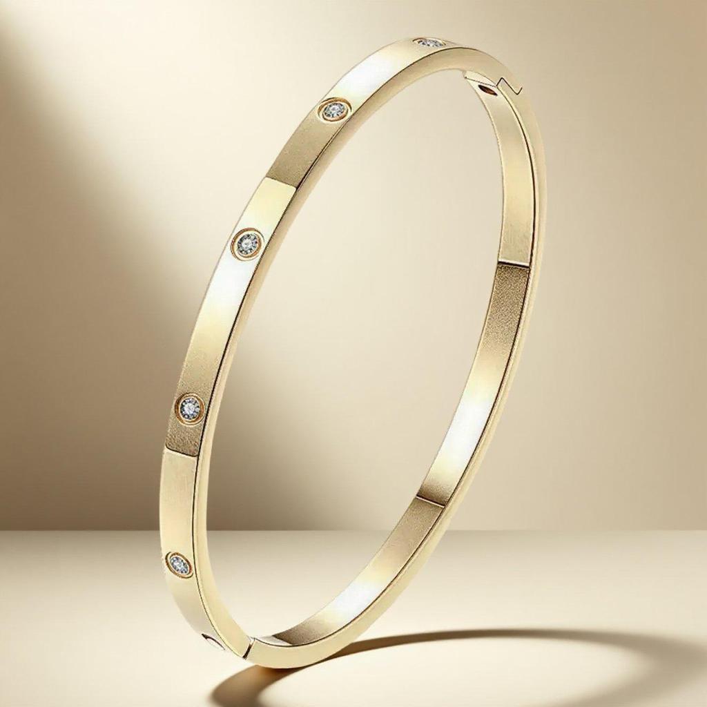 Elegant Women's Titanium Steel Bracelet with Rhinestone Buckle - Durable, Non-fading, English Letter Design