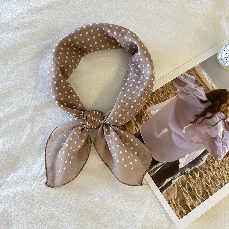 Japanese Retro Cotton Linen Square Scarf: Women's Korean Fashion, Versatile Spring-Autumn Neckerchief and Headband.