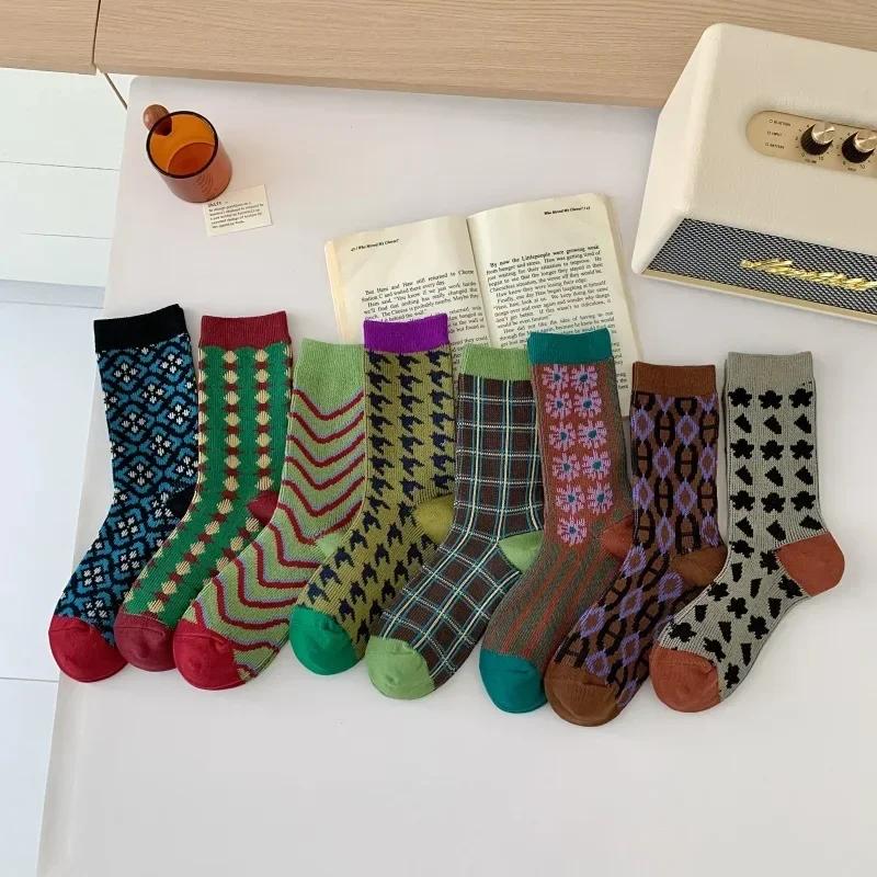 Retro Vintage Women Socks Cotton Knitting Japanese Fashion Girl Elastic High Long Socks Harajuku Autumn Winter Crew Stocking New