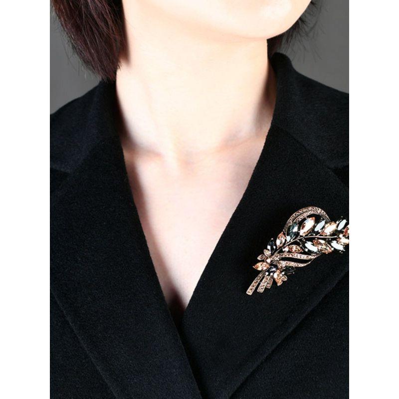Retro Europe and America Crystal Gem Brooch High-End Corsage for Ladies Pin Elegant Suit Evening Dress Versatile Accessories
