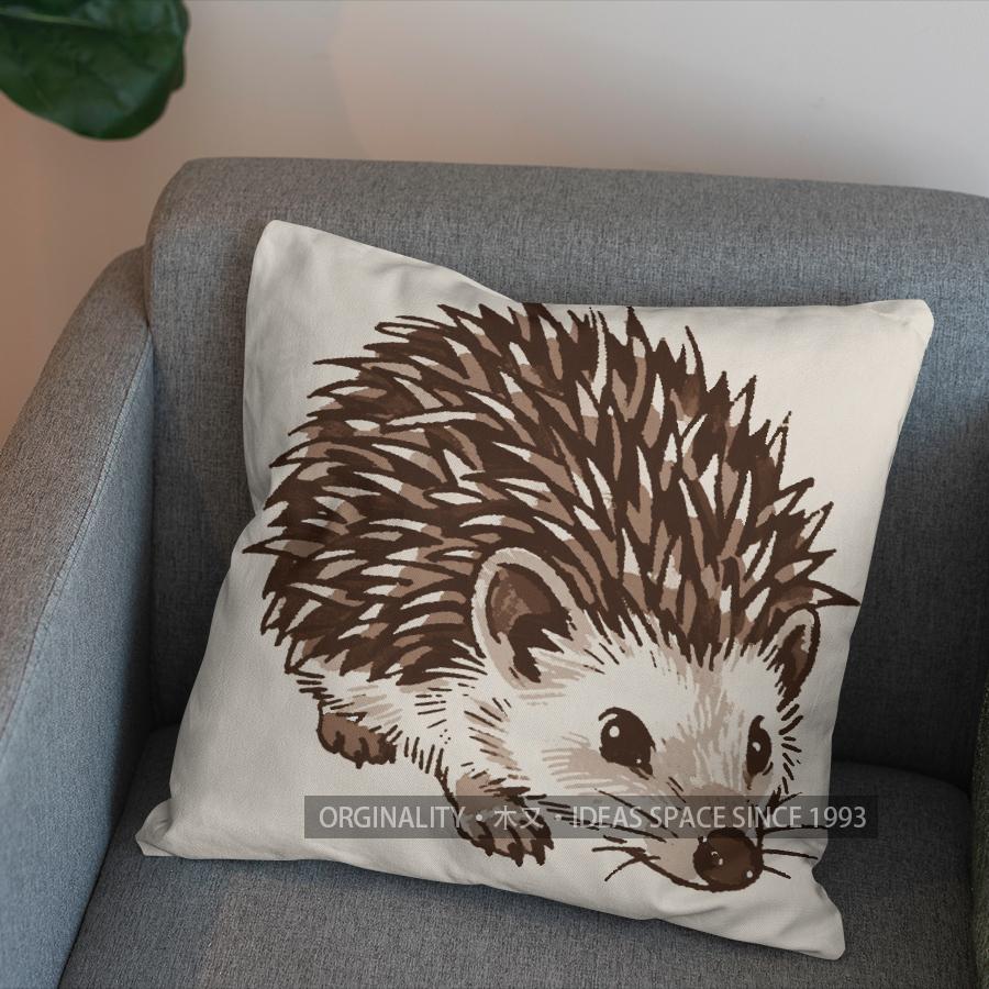 2D Cute Hedgehog Design Pillow For Home Decor Pattern Cushion Cover Suitable For Sofa Bedroom Car Pillow Cover