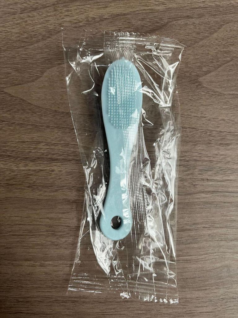 Pet Toothbrush 1PC Dogs & Cats Clean Mouth Soft Rubber Finger Brush Black Chin Grooming Teeth Pet Supplies Nose Wash