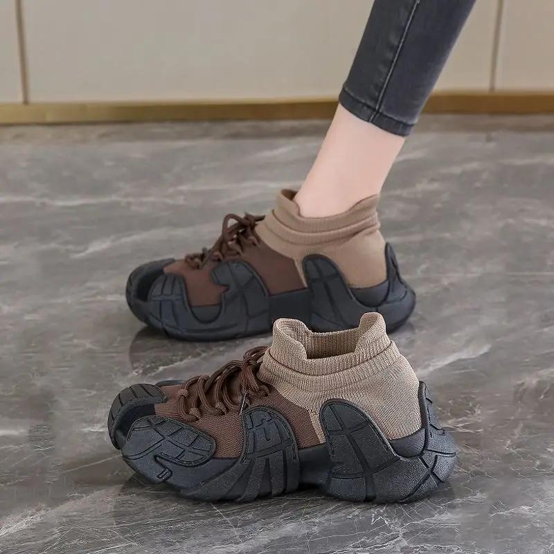 Fashion Light Dad Shoes for Women High On Platform A 2024 New Comfortable and Elegant Woman Footwear Walking Urban Aesthetic Sale Cheap