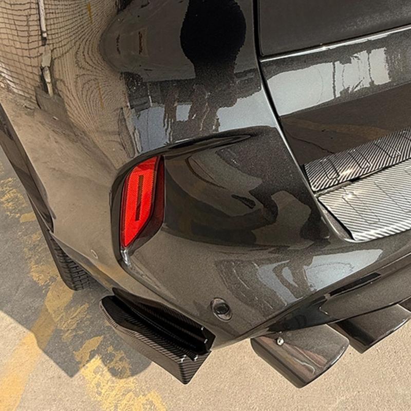 Universal Plastic Rear Diffuser Side Spats with Carbon Fiber Finish Vehicle Rear Bumper Corner Guards for Active Styling
