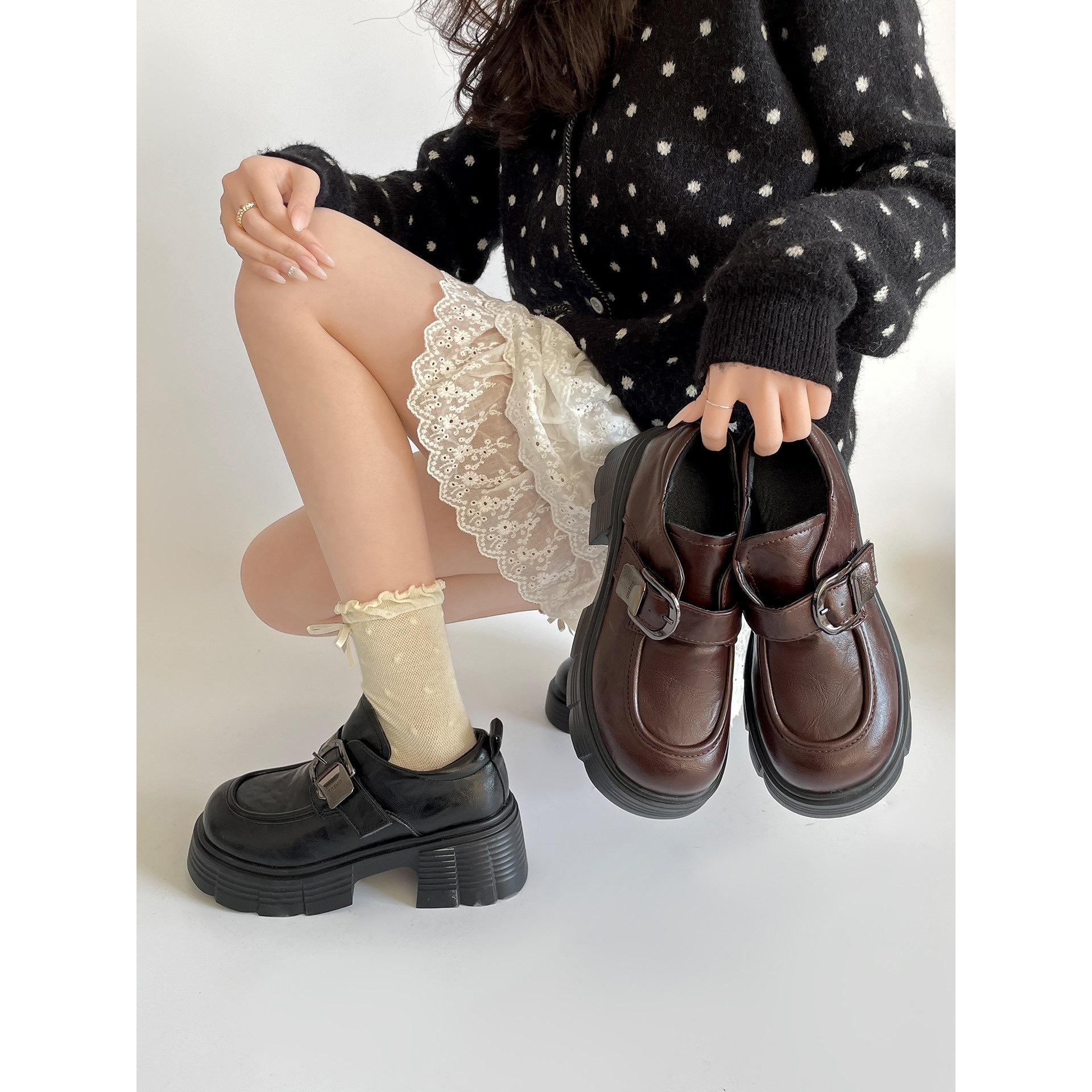 Queen Fan thick-soled thick high-heeled small leather shoes women s loafers 40 коричневый