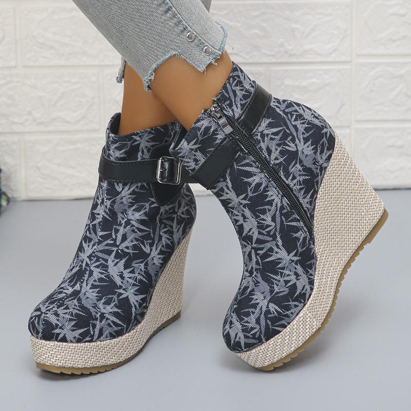Women's Autumn Belt-Buckle Short Martin Boots, Leopard-Print Wedge Chelsea Style, Available In Large Sizes.
