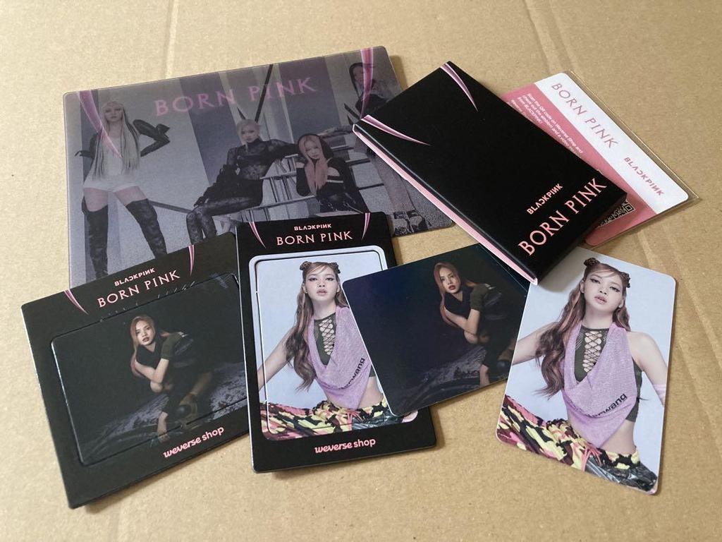 [USED] BLACKPINK Album BORN PINK Weverse Bonus Lisa