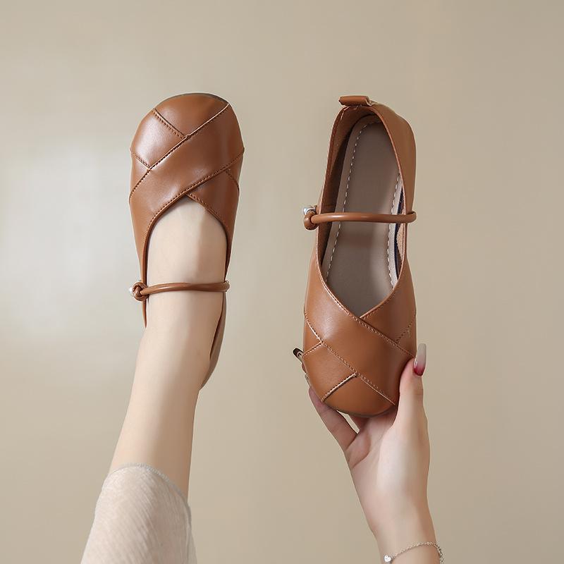 French fairy style small leather shoes female word with flat bottom versatile shallow mouth soft bottom round head Mary Jane women's shoes Doudou shoe