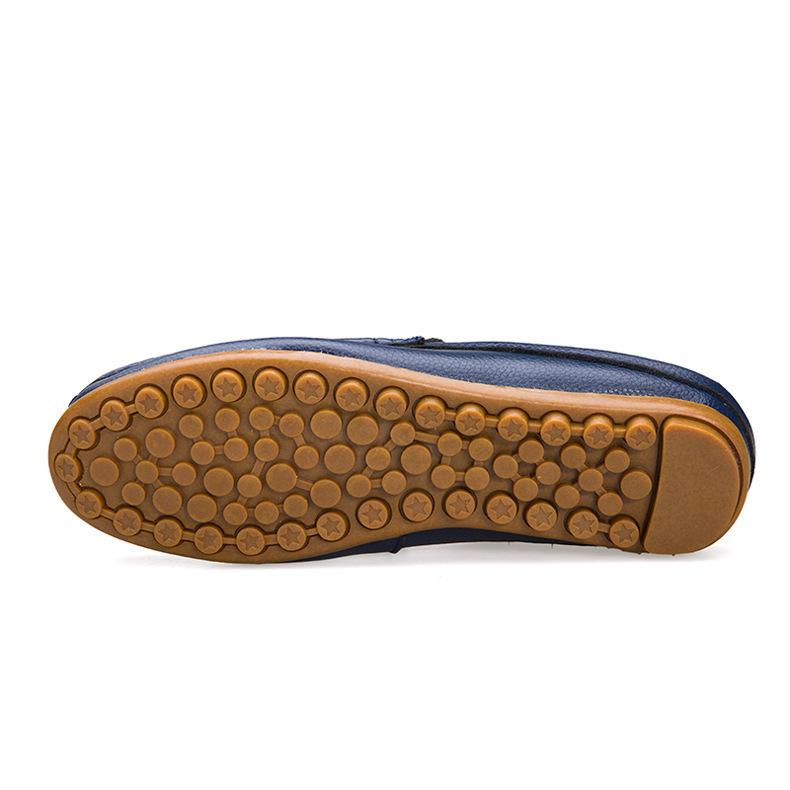 Scarpe da guida in pelle traspirante scarpe da barca traforate taglia grande superficie morbida scarpe da guida casual estate