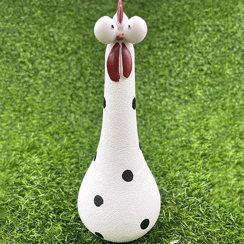 Skurrile Hühnerfigur mit großen Augen Bunte Polka-Dot-Harzstatue Hühnchen mit langen Beinen, das Heilung und Freude ausdrückt Gartenhof-Dekoration