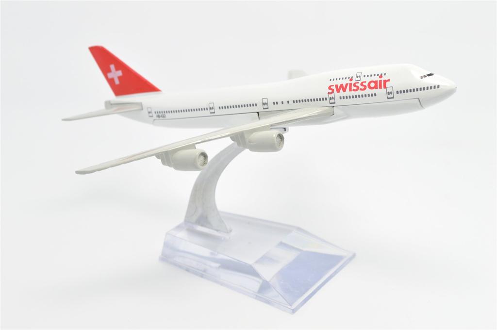 TANG DYNASTY 16cm Swissair B747 Alloy Airplane Model Toy 1/400