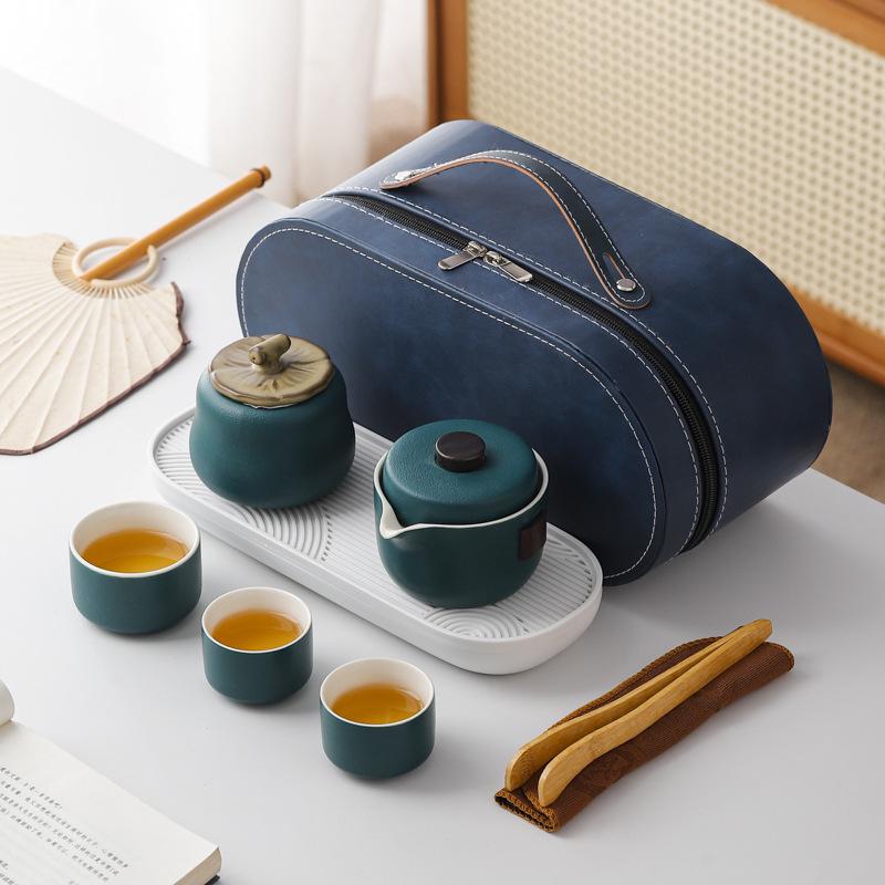Portable Tea Ceremony Set: One Pot & Four Cups - Compact Business Gift зелёный