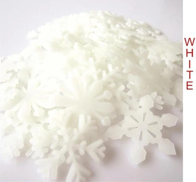 50pcs Snow Wall Stickers Christmas Decal Glow In The Dark Baby Kids Bedroom HomeSnowflake Luminous Fluorescent Wall Stickers