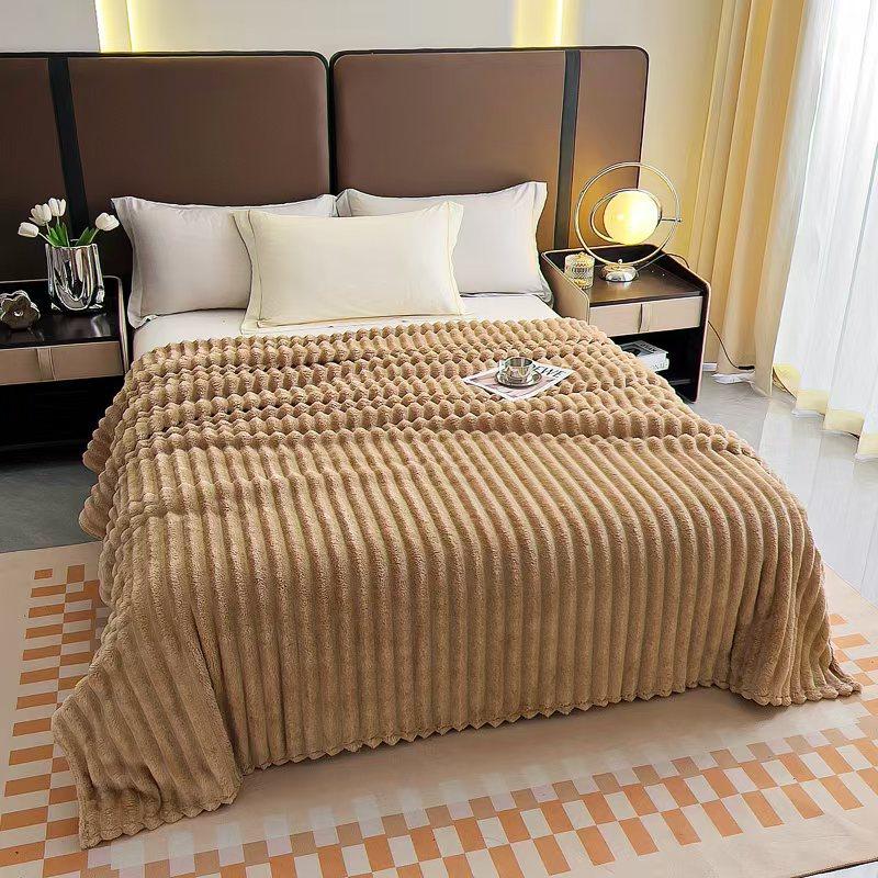 Ribbed Flannel Blanket Wholesale Double Sided Thickened Nap Throw Winter Cover Blanket for Home Office Use