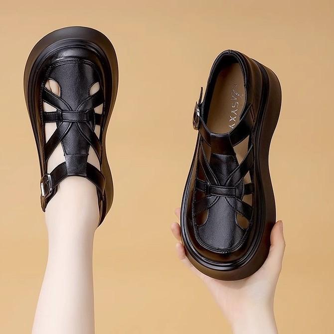 Fashion Versatile Hollow Soft Sole Soft Leather Sandals Women's Summer New Retro Soft Sole with Skirt Sandals