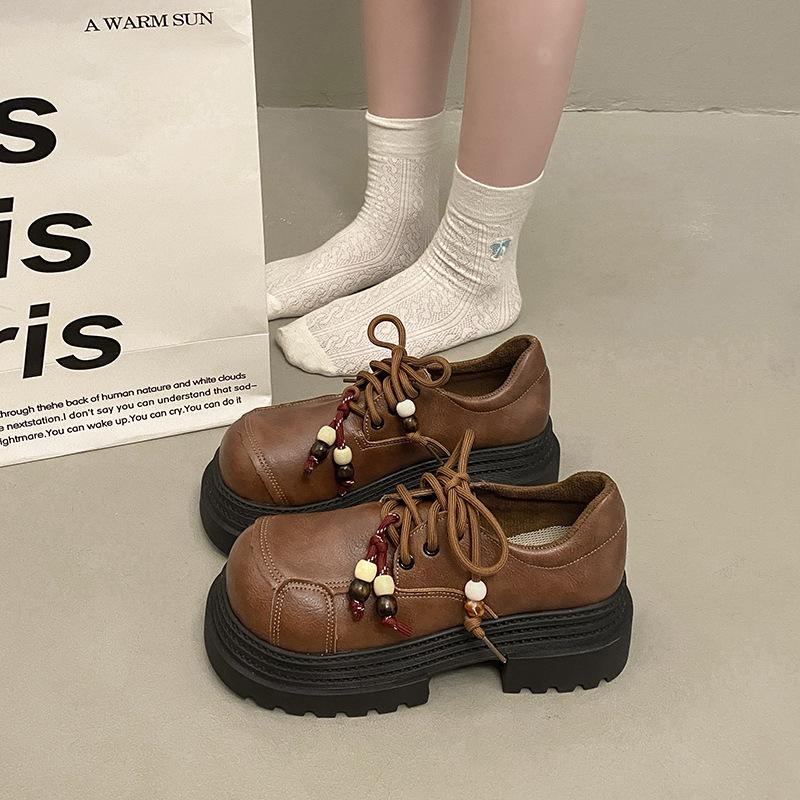

Retro brown British style platform small leather shoes women s 2025 new autumn skirt versatile French deep mouth single shoes 35 коричневый