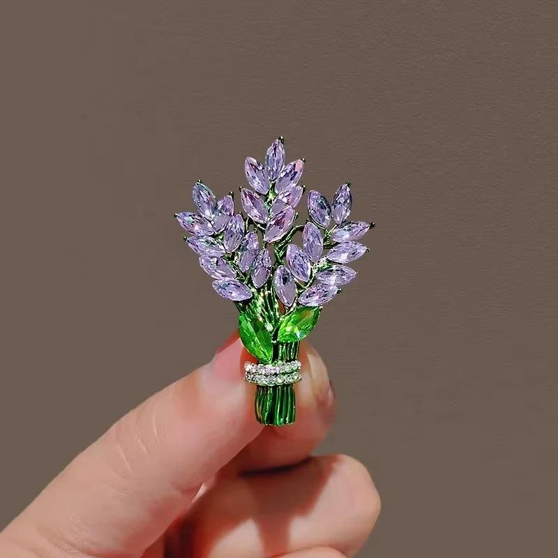 Exquisite Purple Lavender Brooch Women's Brooches Crystal Rhinestone Bouquet Pins Clothing Coat Jewelry Gift