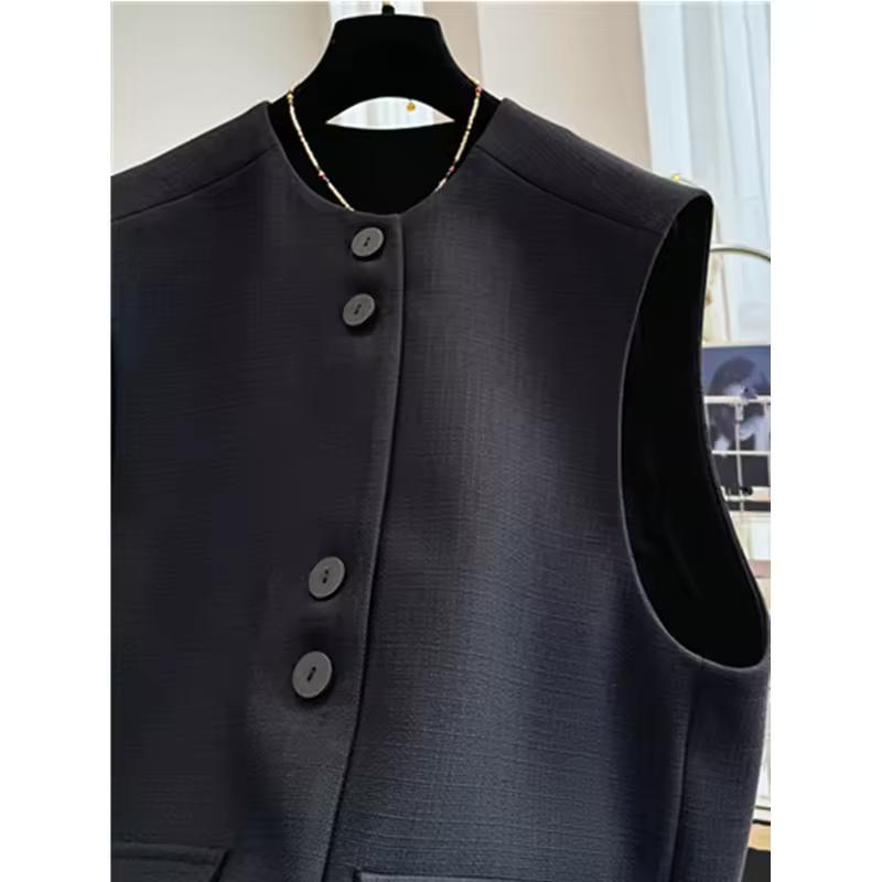 Women's Spring/Fall Blazer Vest: Solid-Color, Minimalist Design with Pockets and Buttons