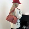 Neuer Design-Sinn einfache Damen-Tasche plissiert lässig vielseitig Nische Schulter Achseltasche