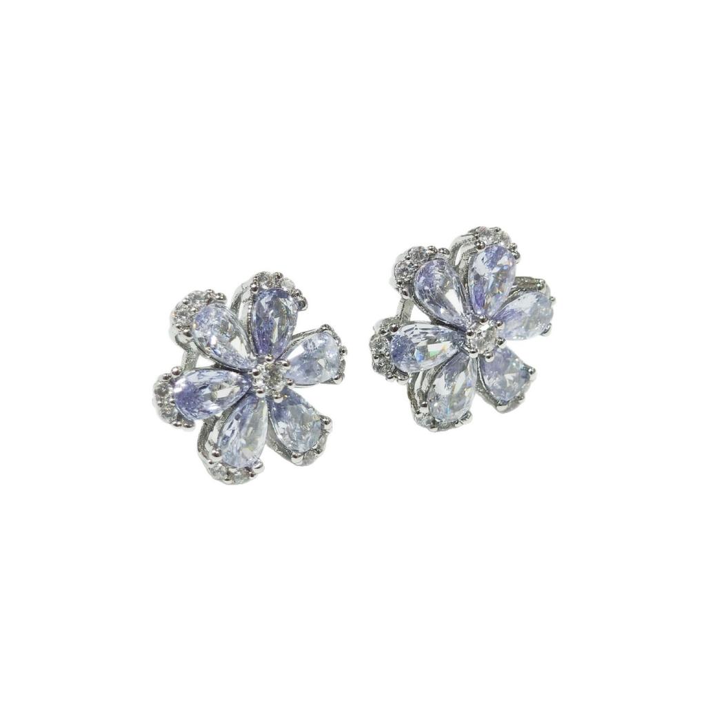 Gethin Jewelry Korean Petal Snowflake Stud Earrings