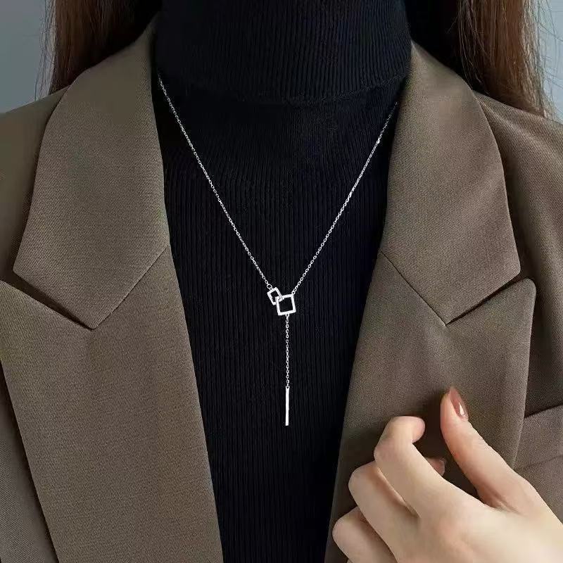 Tide Stacked Butterfly Necklace Female Niche Design Sense Versatile Personality Internet Celebrity Hip Hop Collarbone Chain Neck Chain