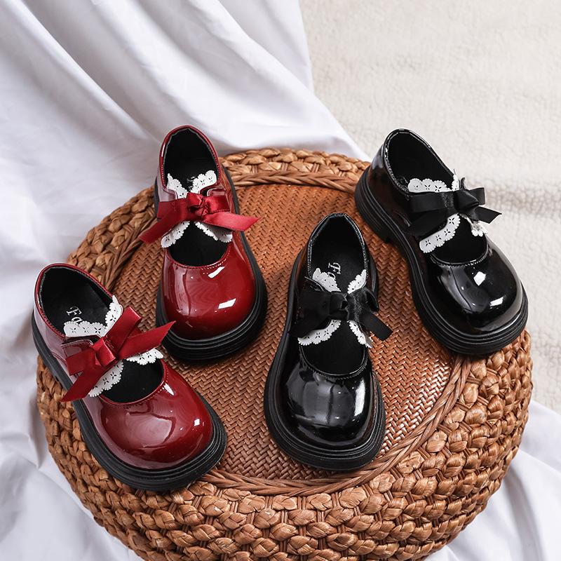 Spring and Autumn New Fashion British Style Girls Soft Sole Comfortable Leather Shoes