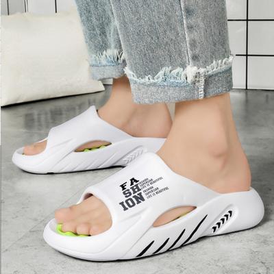 2025 Summer Fashion Men's Slippers Comfortable Anti Slip Beach Shoes Casual Large Size Slippers