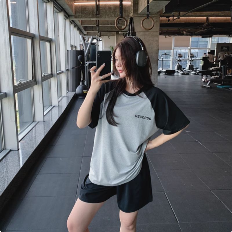 

Plus Size Sports T-shirt Women s Quick-Drying Breathable Blouse Running Training Workout Clothes Tops Plus Size Ladies Loose Yoga Short Sleeve Gray M