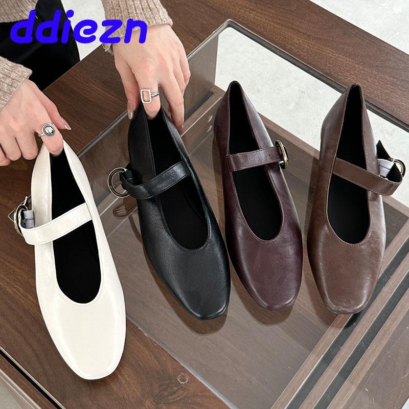 Fashion Shallow Women Flat With Shoes Female Soft Casual Fashion Metal Buckle Footwear Flats Mary Janes Lolita Shoes For Ladies
